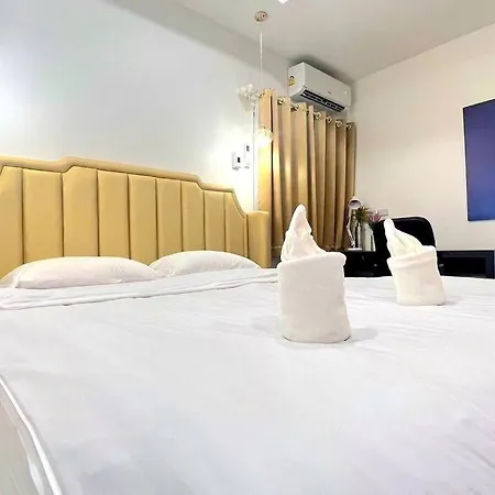 Mv2 Pool Villa Pattaya